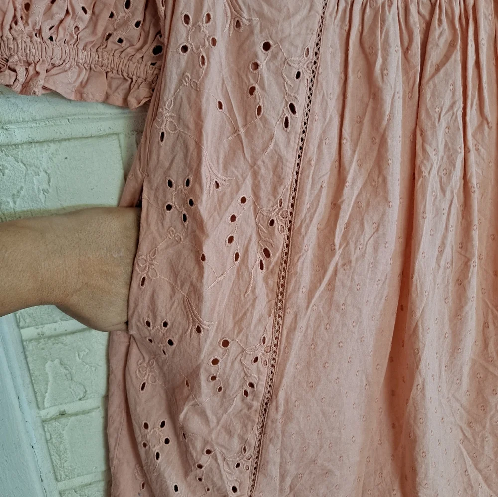 Universal Thread pink lined dress with pockets - Picture 2 of 3